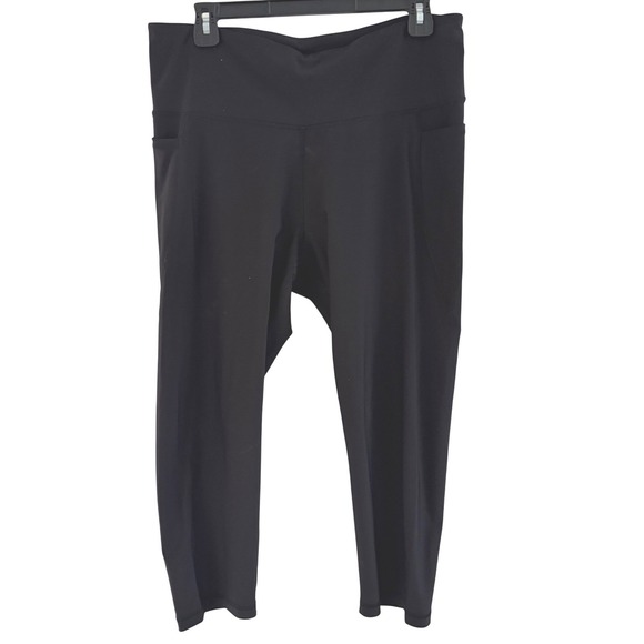 Old Navy Women's XL Active Elevate Go-Dry Black Capri Leggings with Pockets - Picture 2 of 12